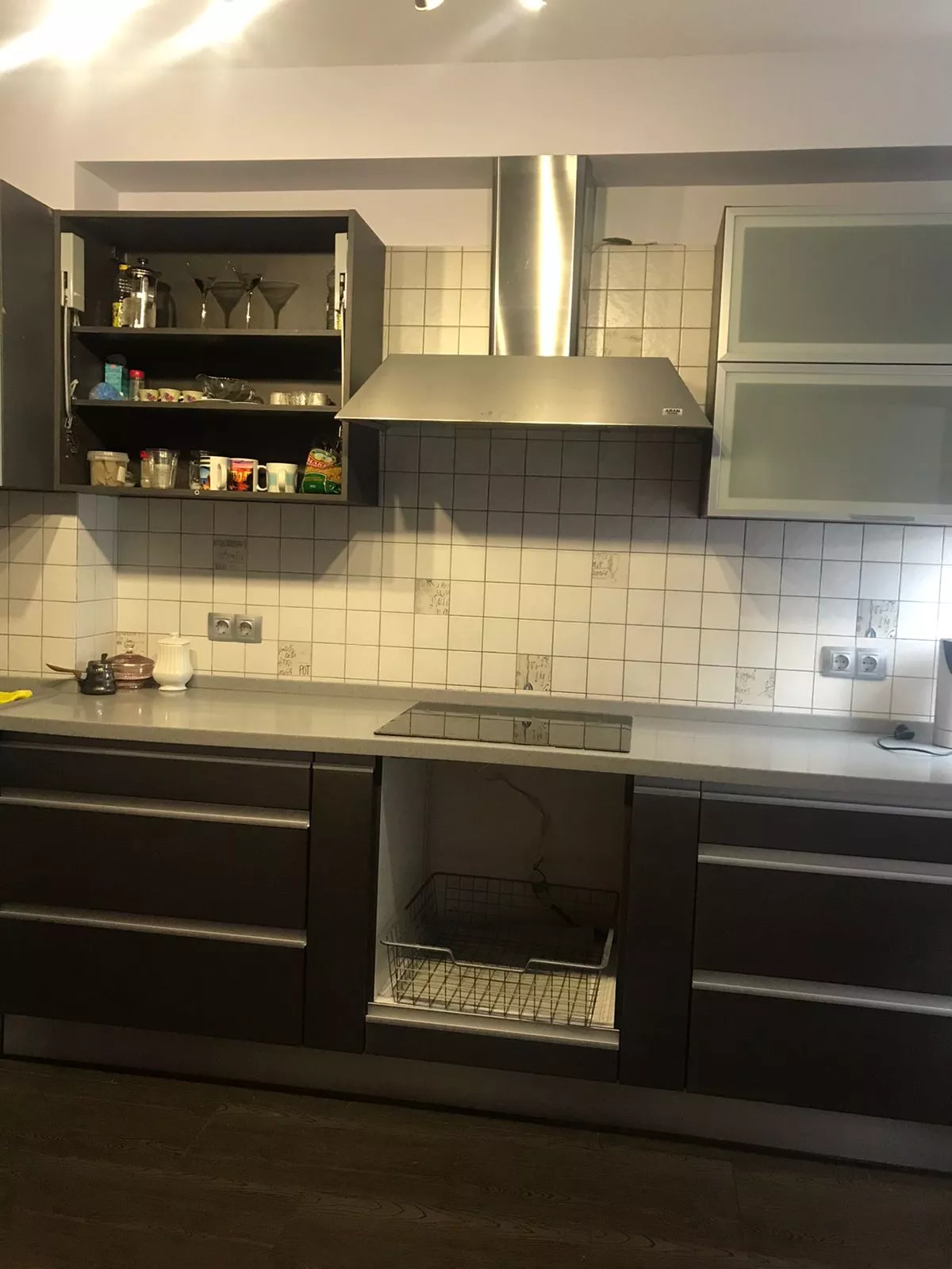 . Квартира в многоквартирном доме Абазгаа 55/1 кв 75. Гагра