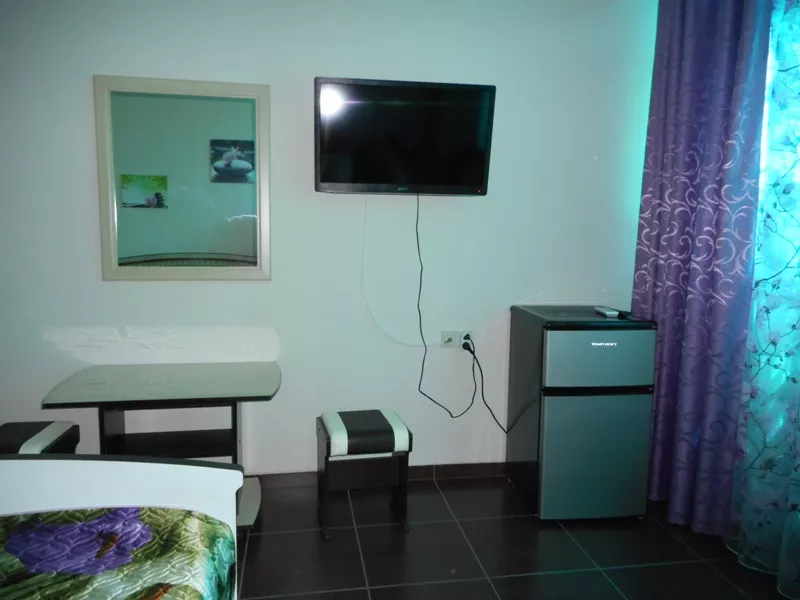 2-х местный номер Улучшенный. Гостевой дом "Зеленые Фонарики". Адлер