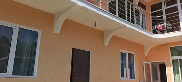 Гостевой дом "Лев" (Лёвушка)