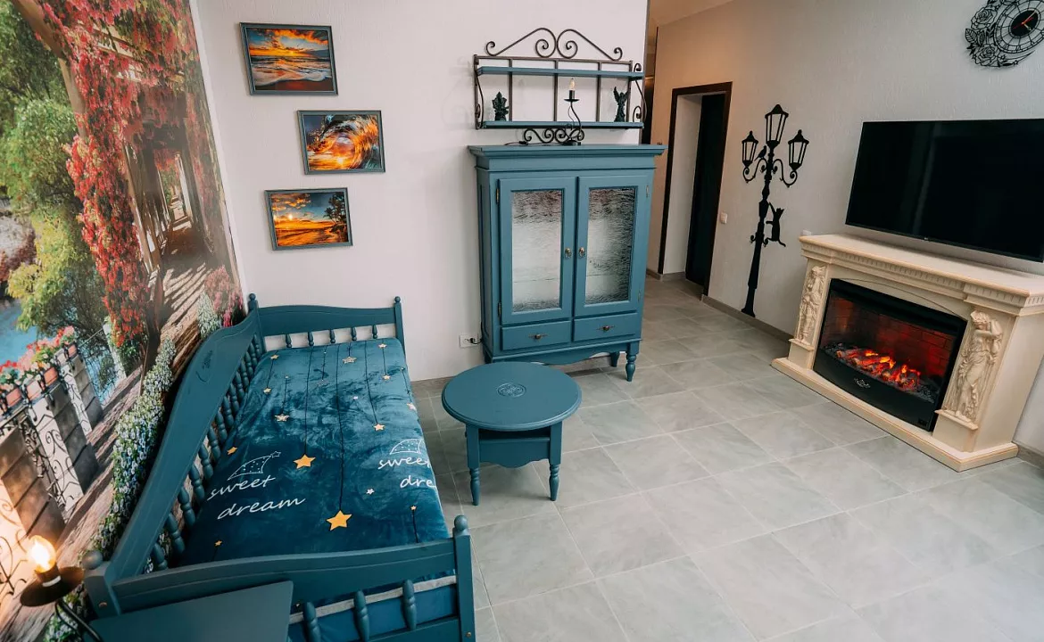 Вилла на две семьи. "Вилла и Бревенчатые дома в лесу" . Туапсе Вилла на две семьи. "Вилла и Бревенчатые дома в лесу" . Туапсе