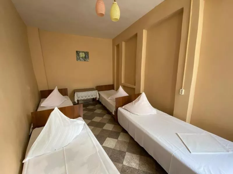 . Гостевой дом "У подножья пещеры". Новый Афон