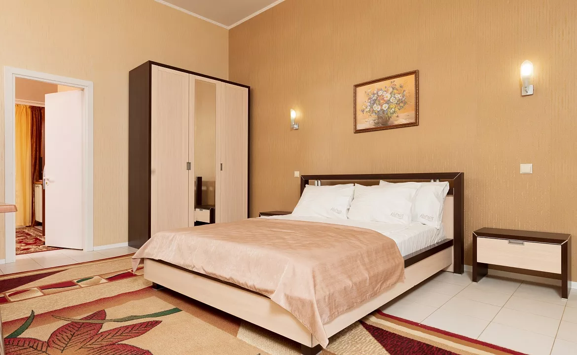 Апартаменты двухкомнатные (вид на море). Эллинги "KATRIN". Орджоникидзе