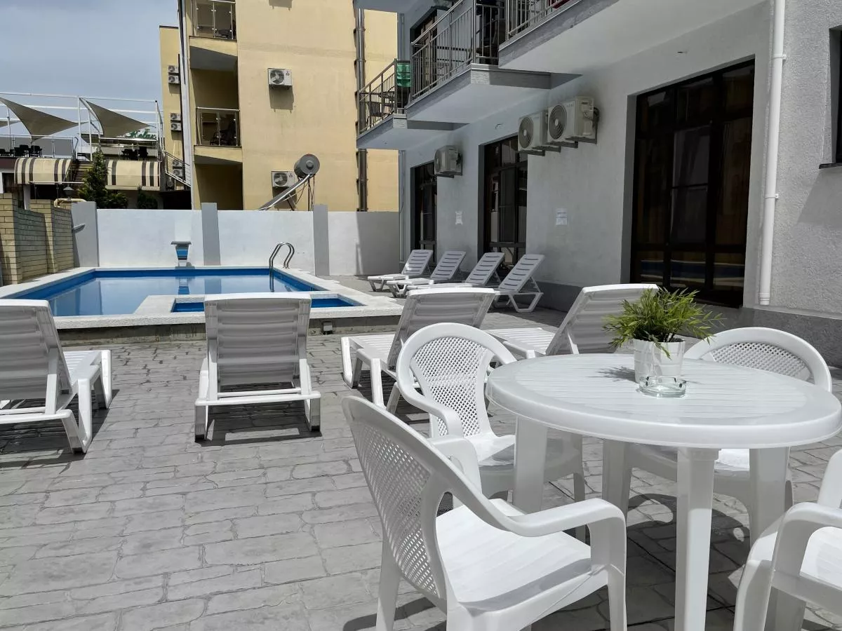 . Отель White Hotel. Витязево