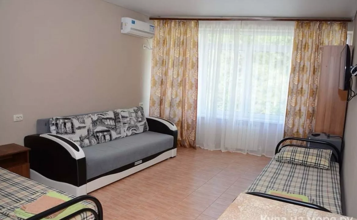 Четырёхместный Стандарт. Гостевой дом "Клевер" . Лазаревское Четырёхместный Стандарт. Гостевой дом "Клевер" . Лазаревское