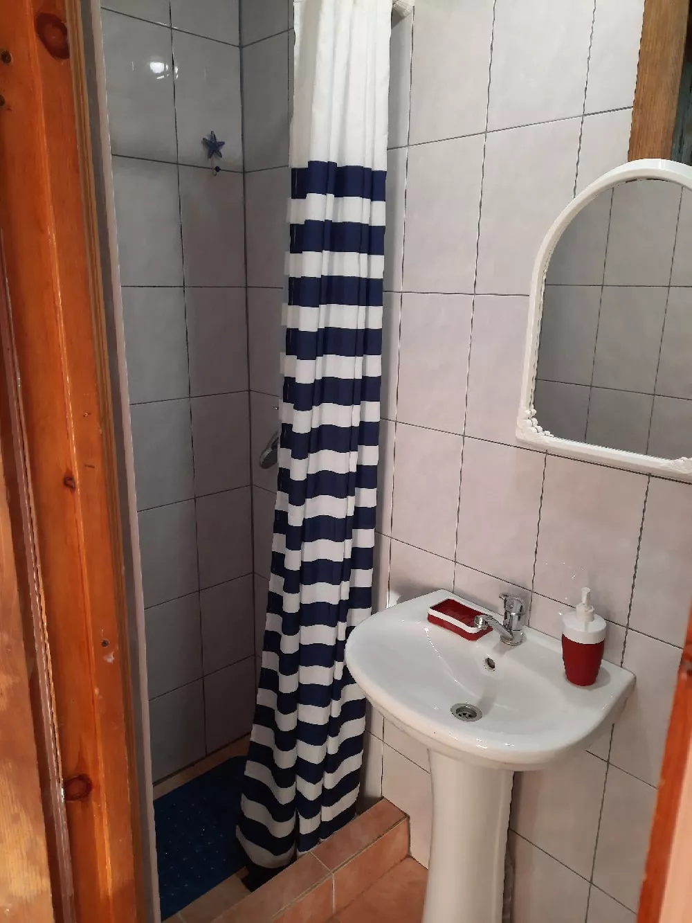 . Гостевой дом «Ясеневая роща». Балаклава . Гостевой дом «Ясеневая роща». Балаклава