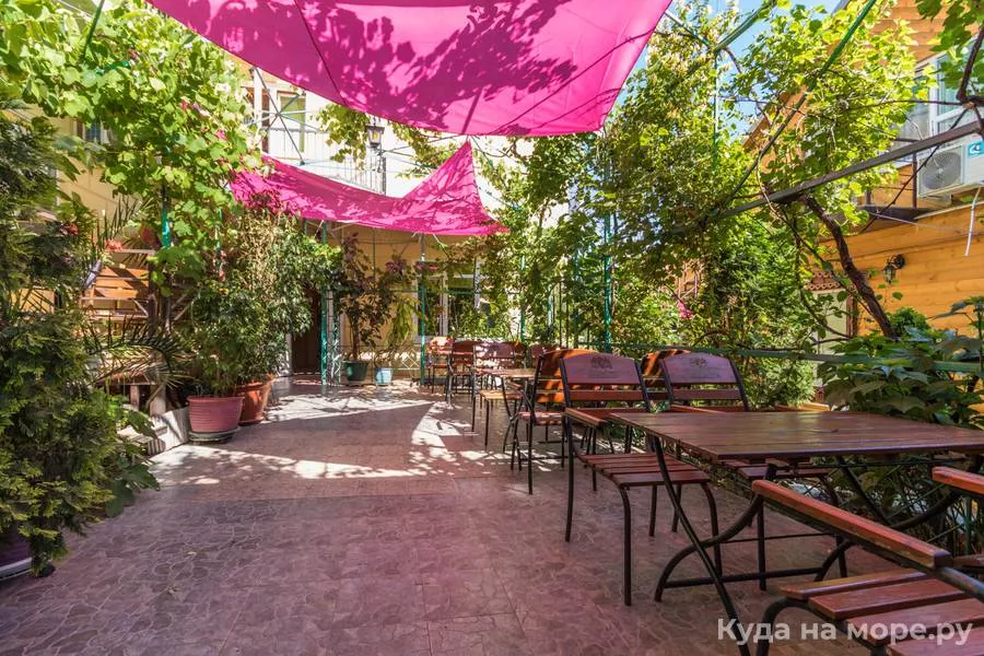 № 12 Классик 2-х местный «Осень». Гостевой дом «Фламинго». Архипо-Осиповка