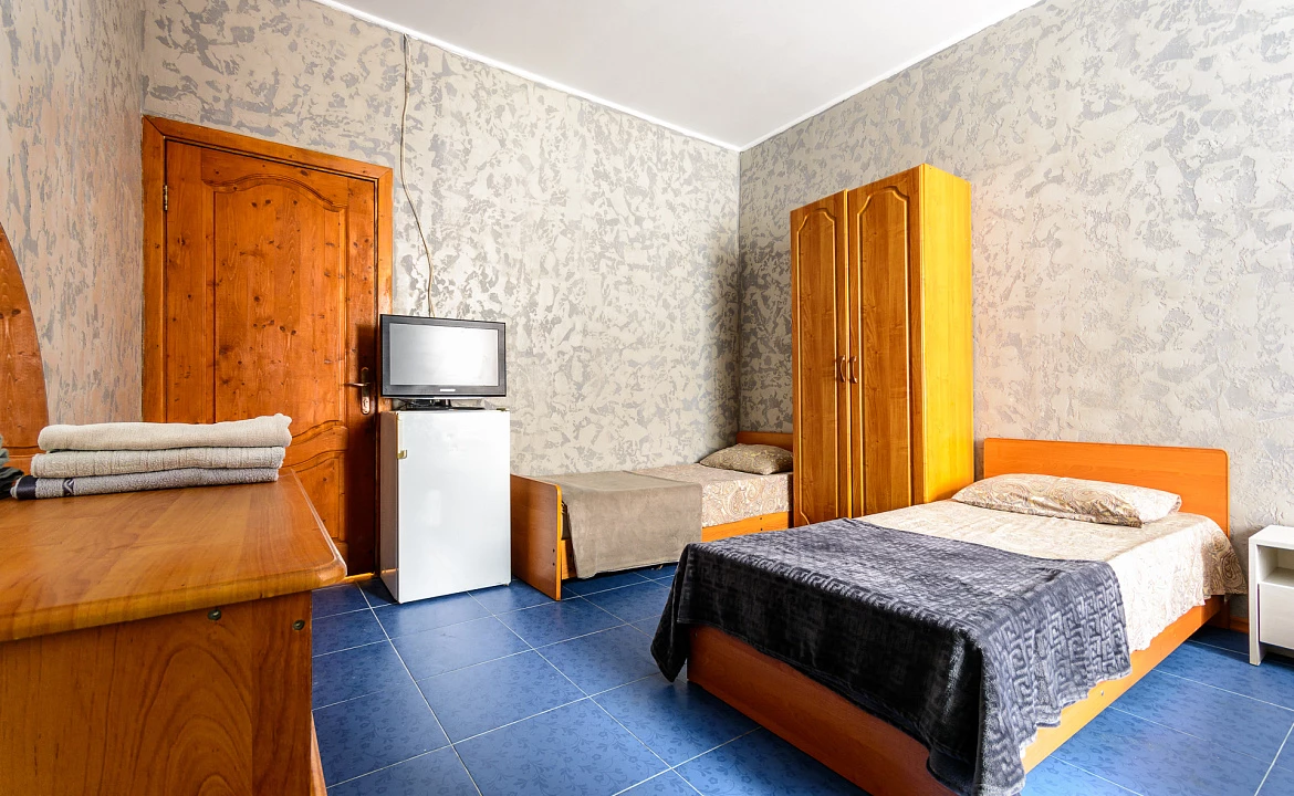 Четырёхместный стандарт. Гостевой дом УЮТ на ул. Новороссийское шоссе 1/7. Джубга