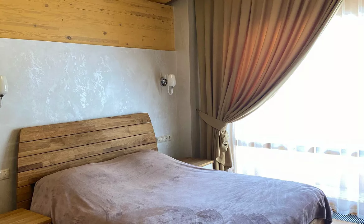 Шале 200 м. Жилье посуточно "СЧАСТЬЕ В ГОРАХ". Красная Поляна