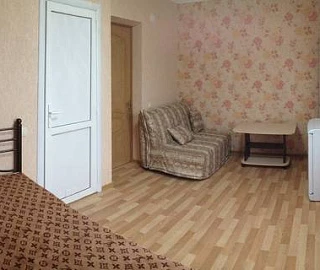 Комната для четверых с балконом. Гостевой дом Винтаж. Комната для четверых с балконом. Гостевой дом Винтаж.