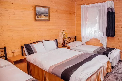 №1 Полулюкс 4х местный c балконом. Гостевой дом "У ВЫСОЦКОЙ". Керчь №1 Полулюкс 4х местный c балконом. Гостевой дом "У ВЫСОЦКОЙ". Керчь