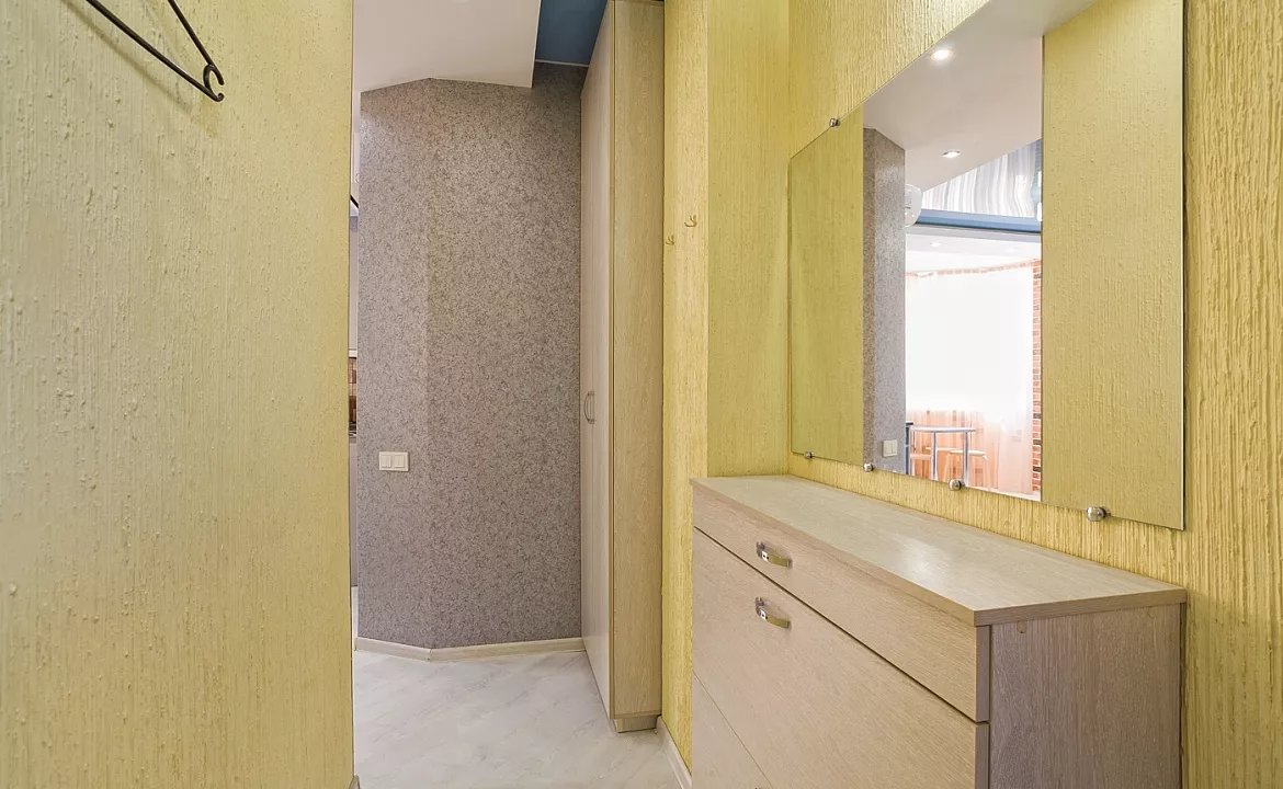 Квартира-студио №7. Квартира в многоквартирном доме Видовые апартаменты в Мисхоре. Кореиз Квартира-студио №7. Квартира в многоквартирном доме Видовые апартаменты в Мисхоре. Кореиз