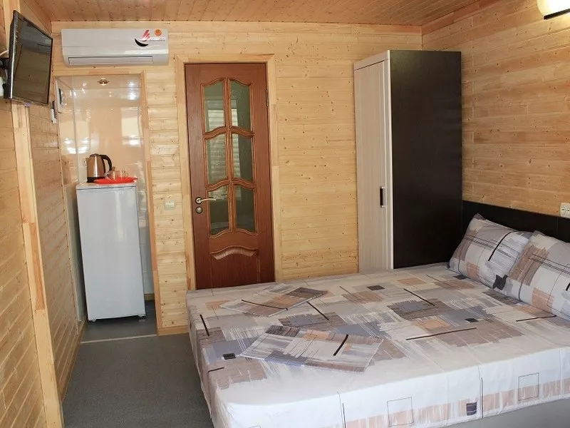 3-х местный номер Стандарт. База отдыха Должанский дворик "АКВАРЕЛИ". Должанская