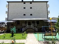 . Гостиница Кардинал. Джемете . Гостиница Кардинал. Джемете