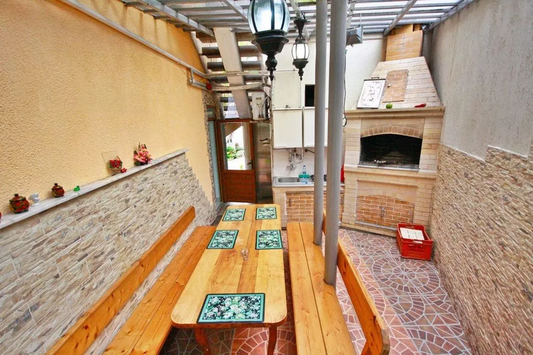 . Гостевой дом «Надежда» . Сочи