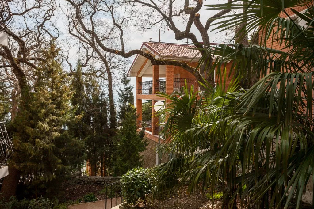 . Парк-отель "Родос". Кореиз