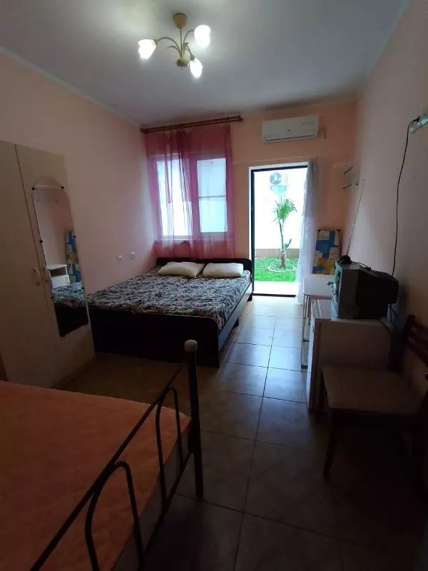 . Частный сектор на Генерала Дбар 16. Гагра . Частный сектор на Генерала Дбар 16. Гагра