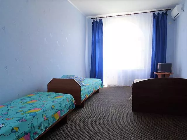 . Гостевой дом Династия. Береговое