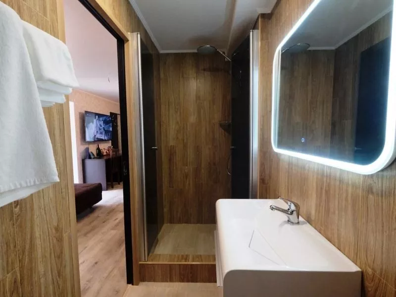 . База отдыха  «Дельфин». Бухта Инал . База отдыха  «Дельфин». Бухта Инал