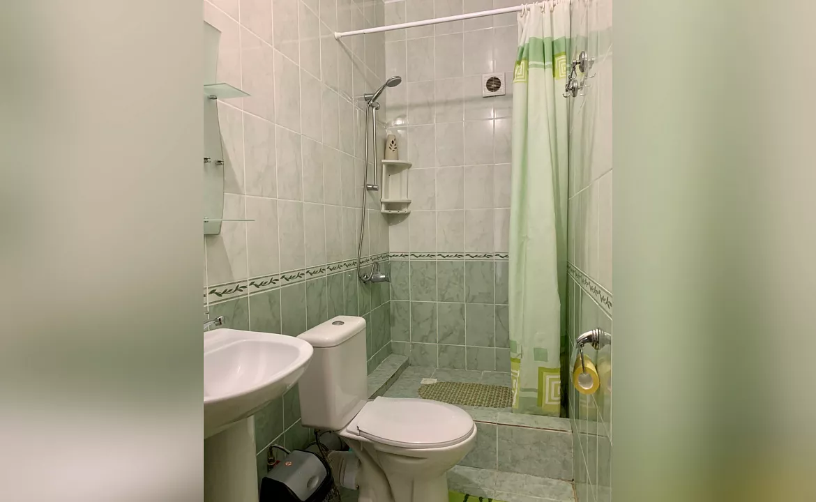 4-ех местный  ЛЮКС. Гостевой дом Калина. Гагра