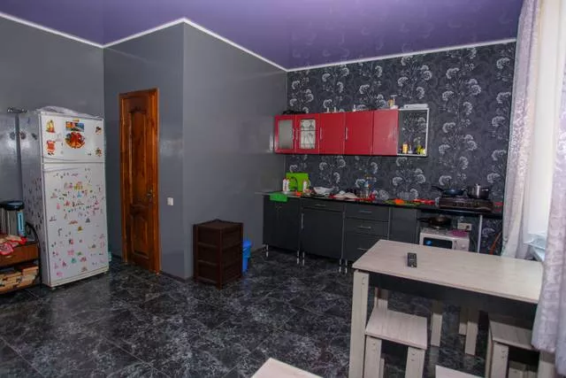 . Гостиница  "Sea Zone" . Пицунда