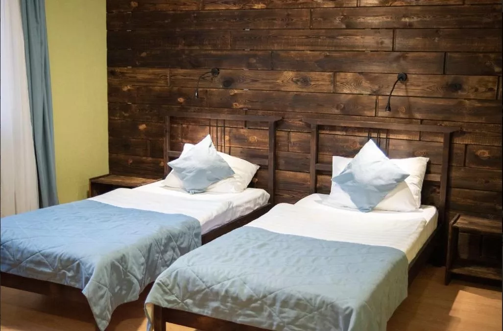  Двухместный номер с 2 отдельными кроватями. Отель Отель Альпийский двор. Красная Поляна