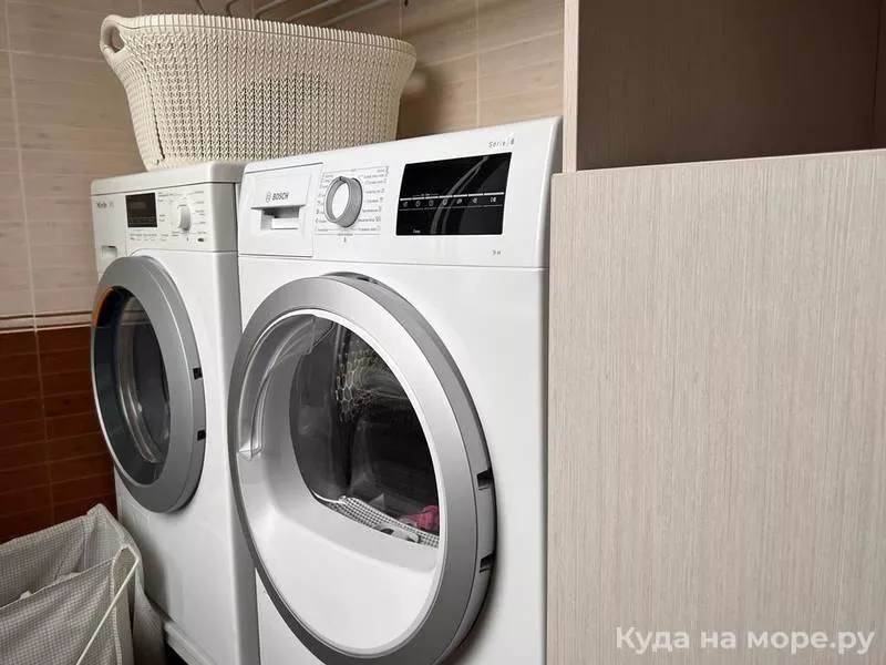  4х комнатная квартира. Квартира в многоквартирном доме Четырехкомнатная квартира в центре Геленджика. Геленджик