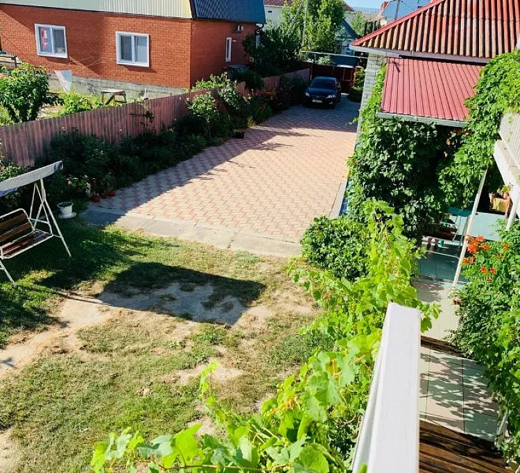 . Гостевой дом Лидия. Голубицкая