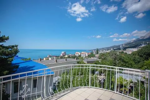 Апартаменты с двумя спальнями. Гостиница «АнНи». Гаспра