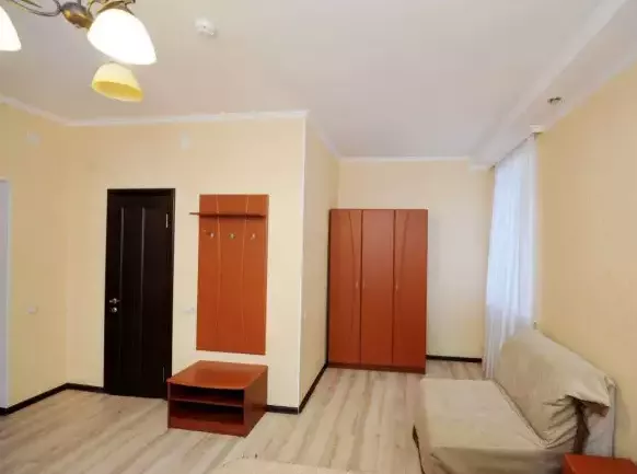 «Полулюкс». Гостиница «Гранд Виктория». Домбай-гостиницы