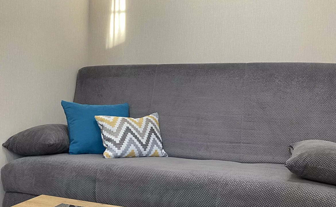 Апартаменты Люкс. Апарт-отель “Planeta MOV”. Адлер