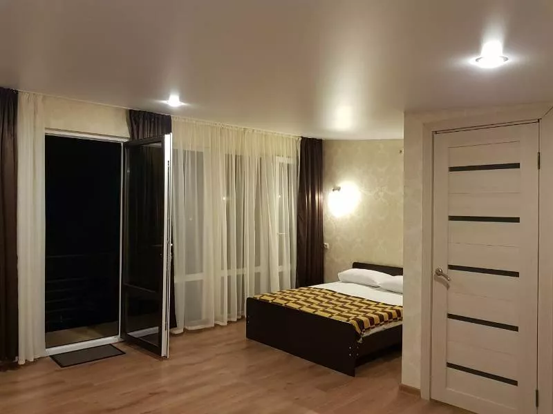 Домик под-ключ. Дом под ключ Шоссейная 33/1. Хоста