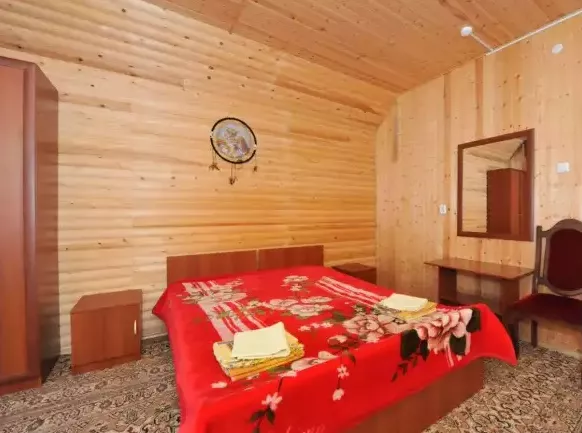 4-местный 2-комнатный. Отель «Адель». Домбай-гостиницы