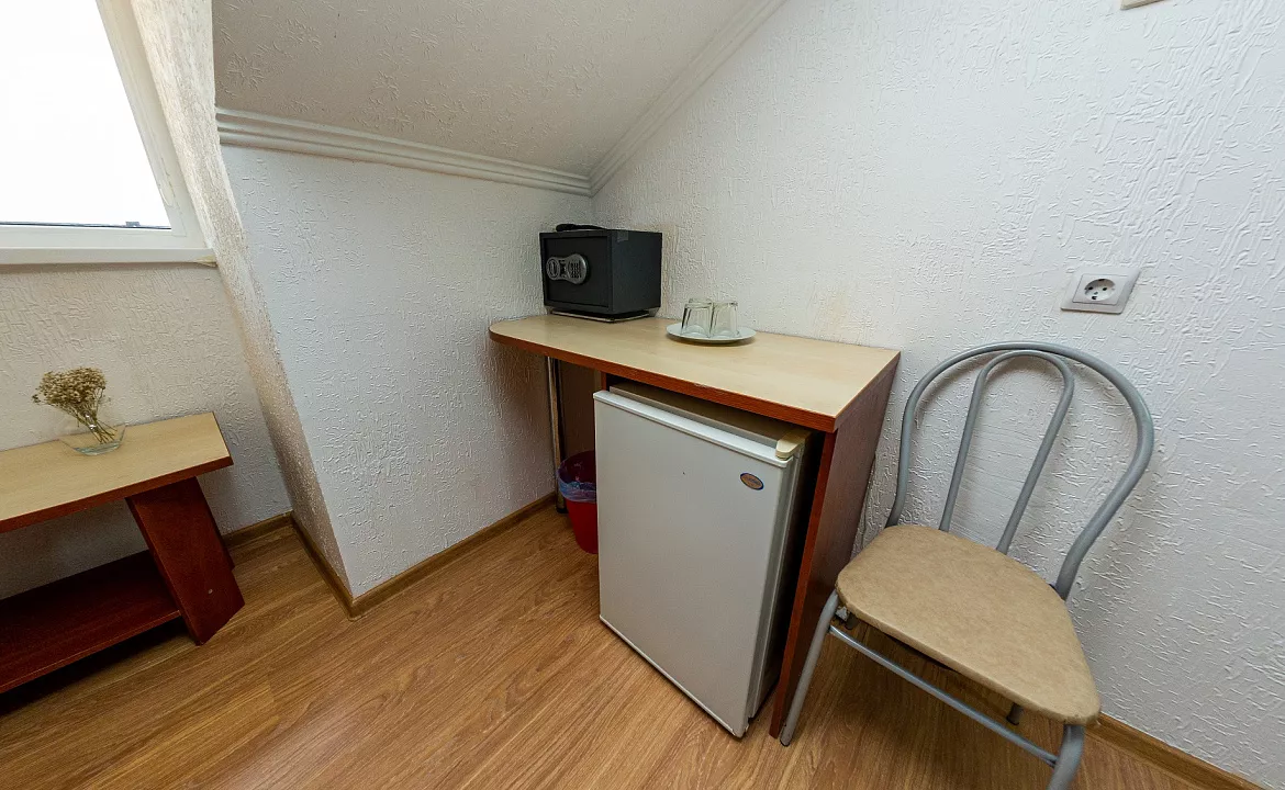 Четырёхместный Семейный (мансарда). Отель Анапа Патио. Анапа