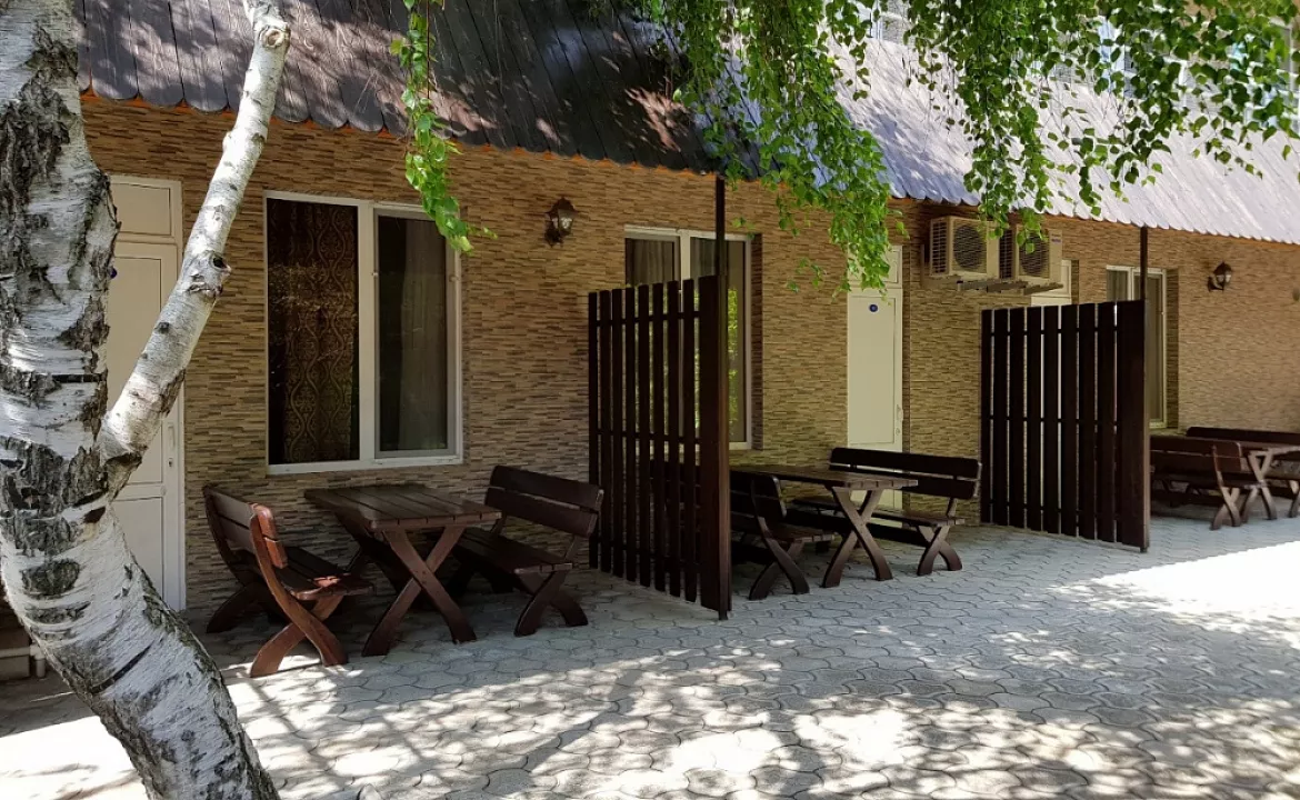 Люкс с верандой. Отель АСТОН. Нижнее Джемете