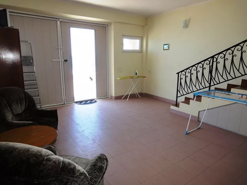 . Эллинг "Южный бриз" . Лоо