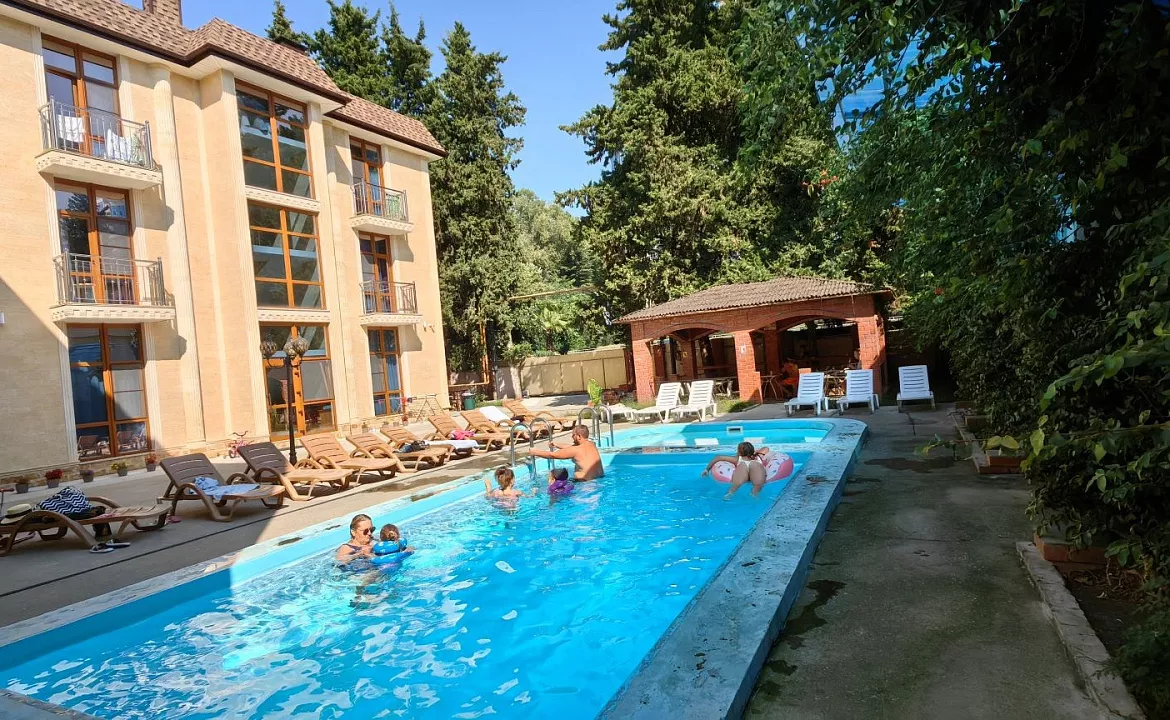 Стандарт двухместный с балконом. Гостевой дом «ГРИФ». Адлер