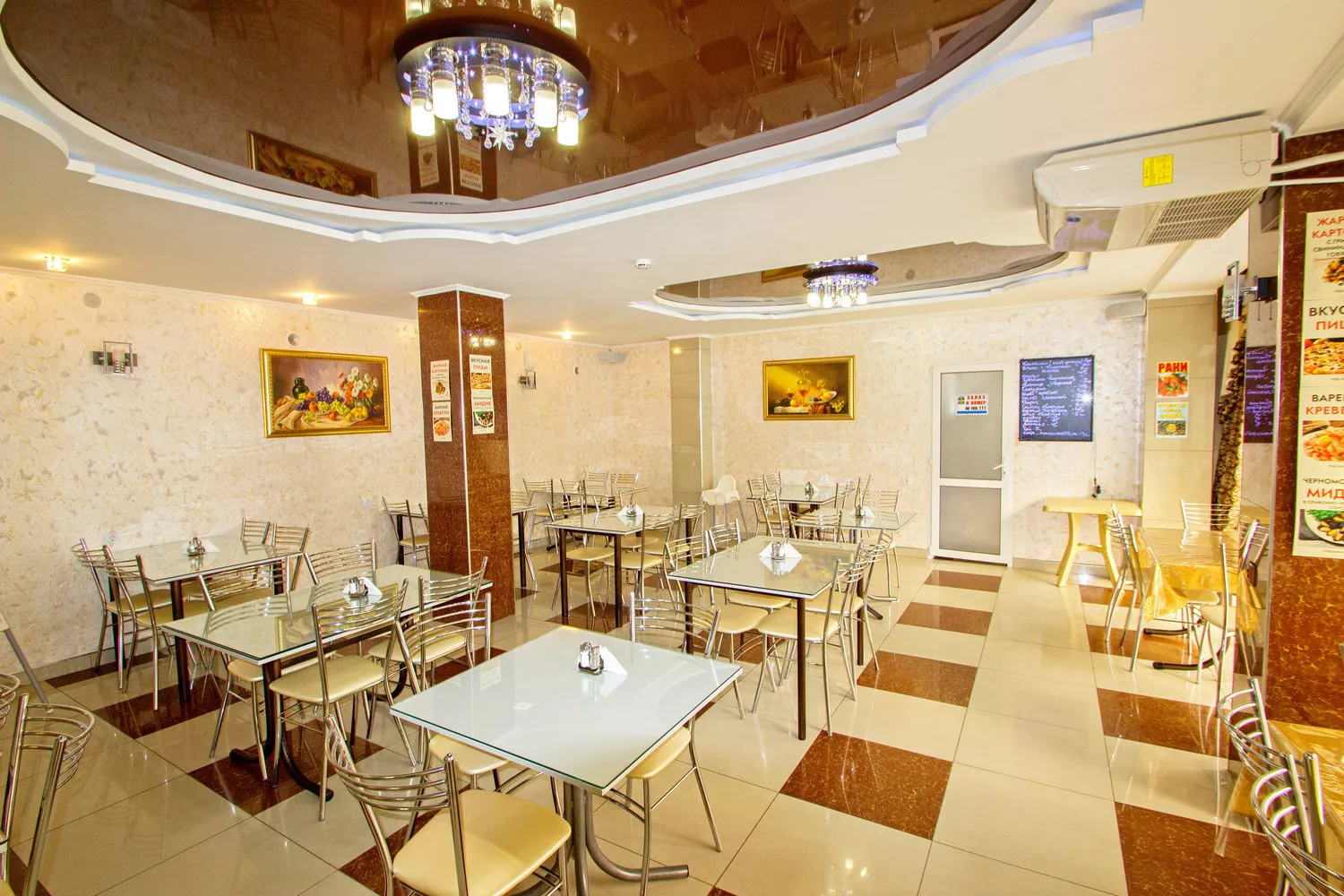 . Гостиница "ATLAS" . Верхнее Джемете