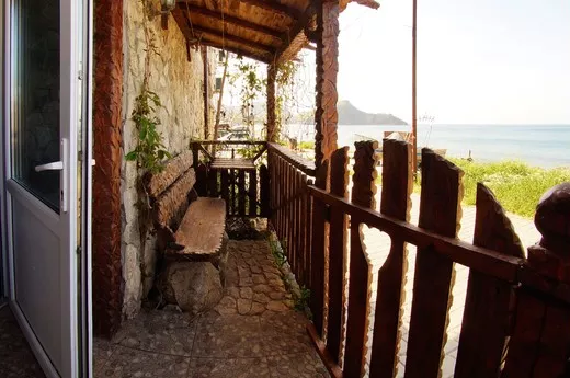 номер на 1 этаже. Гостевой дом "Новая Династия". Орджоникидзе