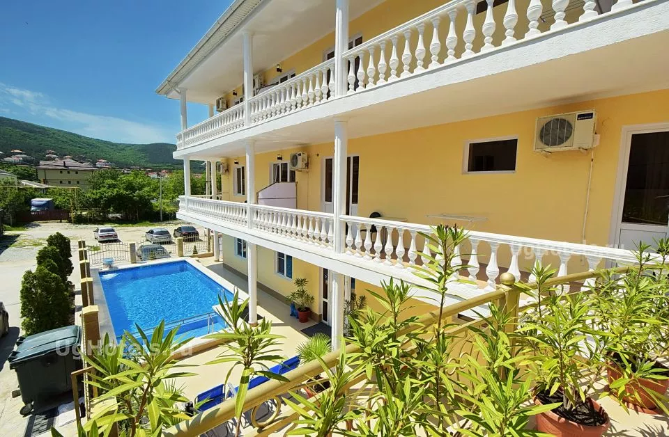 . Гостевой дом "Родос". Кабардинка