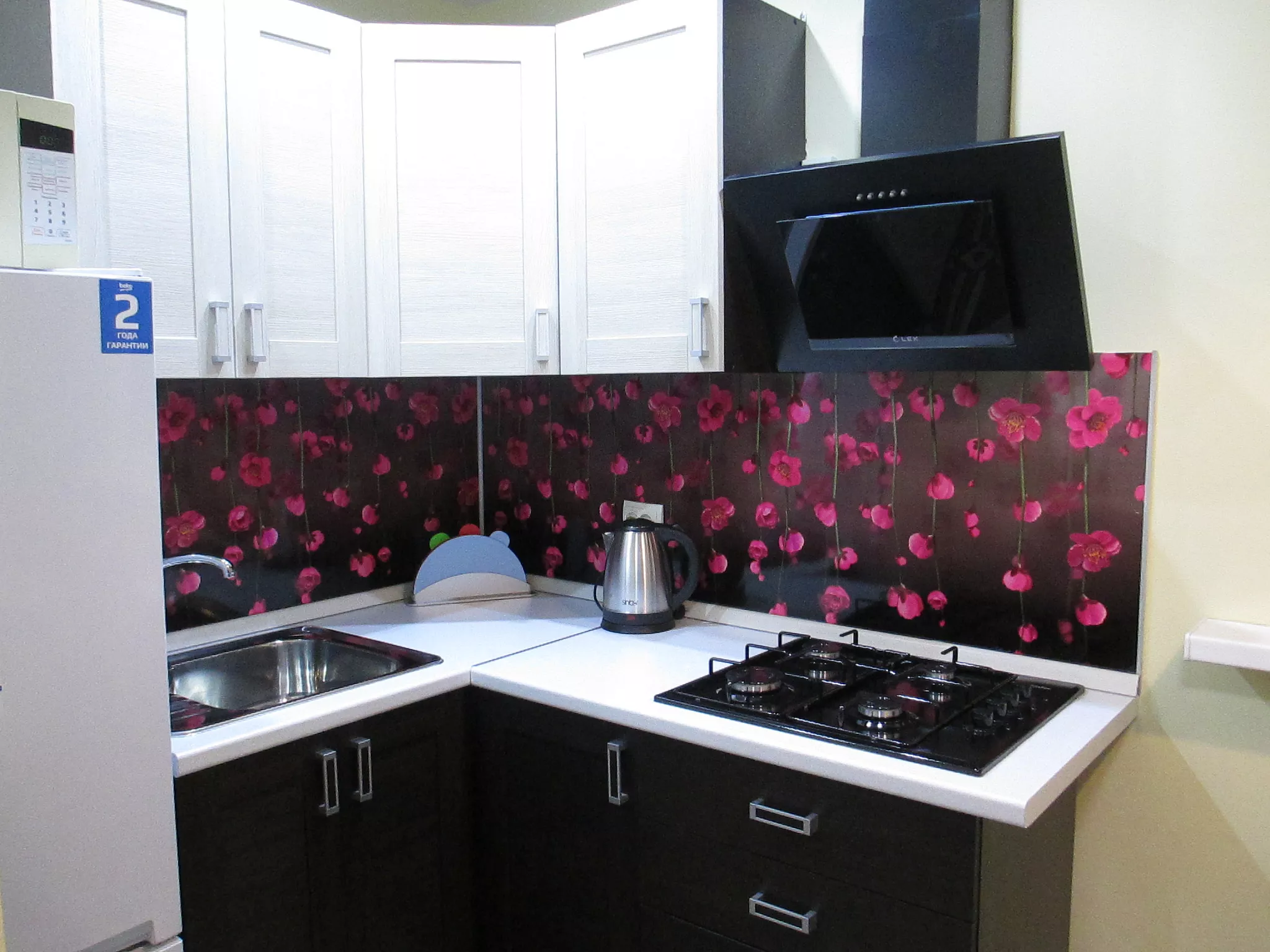 . Квартира в многоквартирном доме 1-комн. квартира в центре Сочи. Сочи