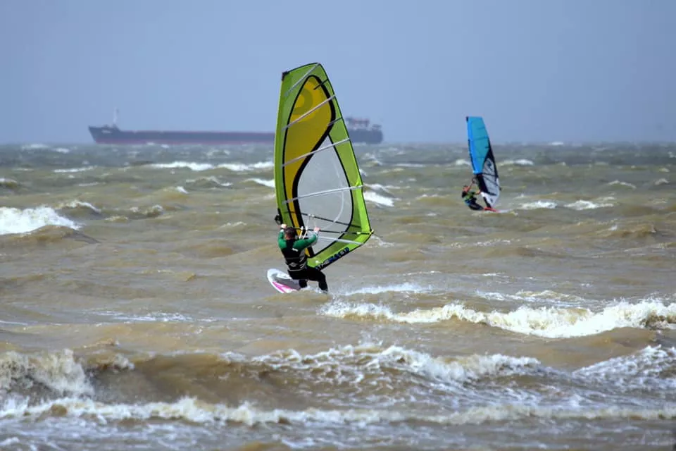 . Серф-отель YEISKWIND. Ейск