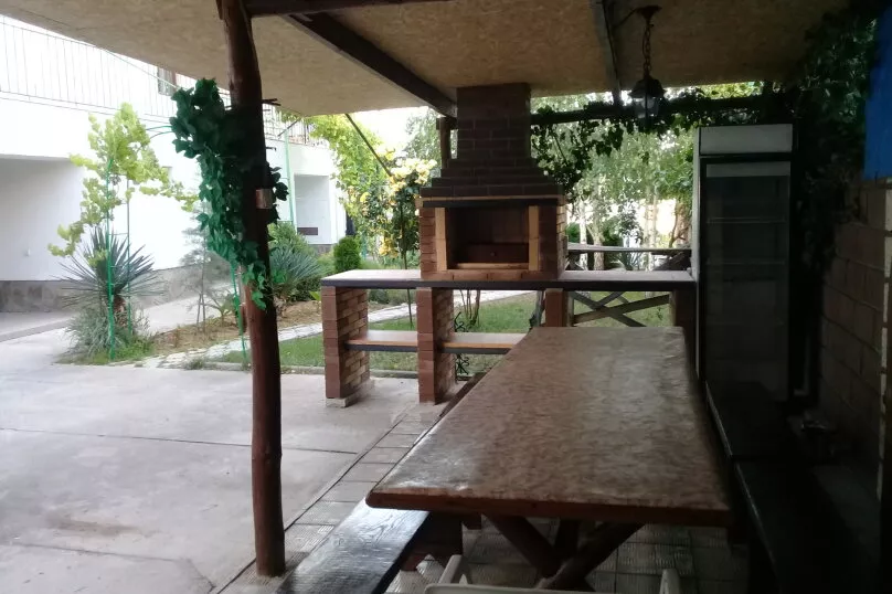 . Гостиница Околица . Севастополь