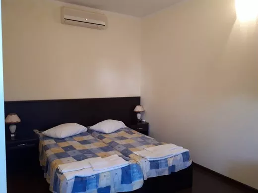 Стандарт двухместный с общим балконом. Гостиница Лучистая. Рыбачье