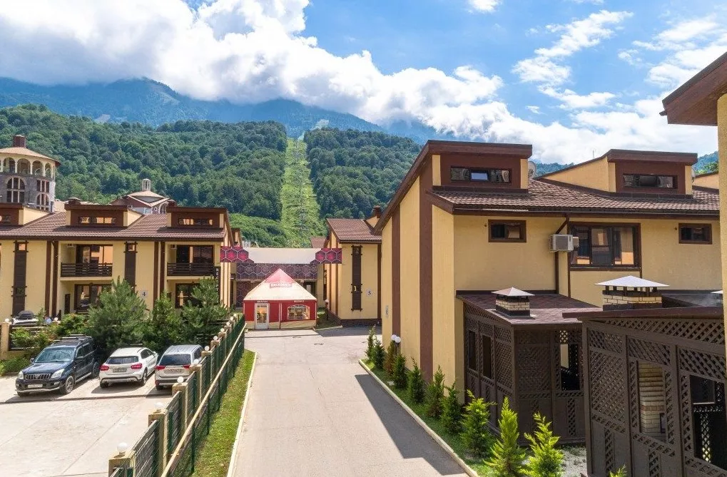 . Гостевой комплекс На Березовой. Красная Поляна