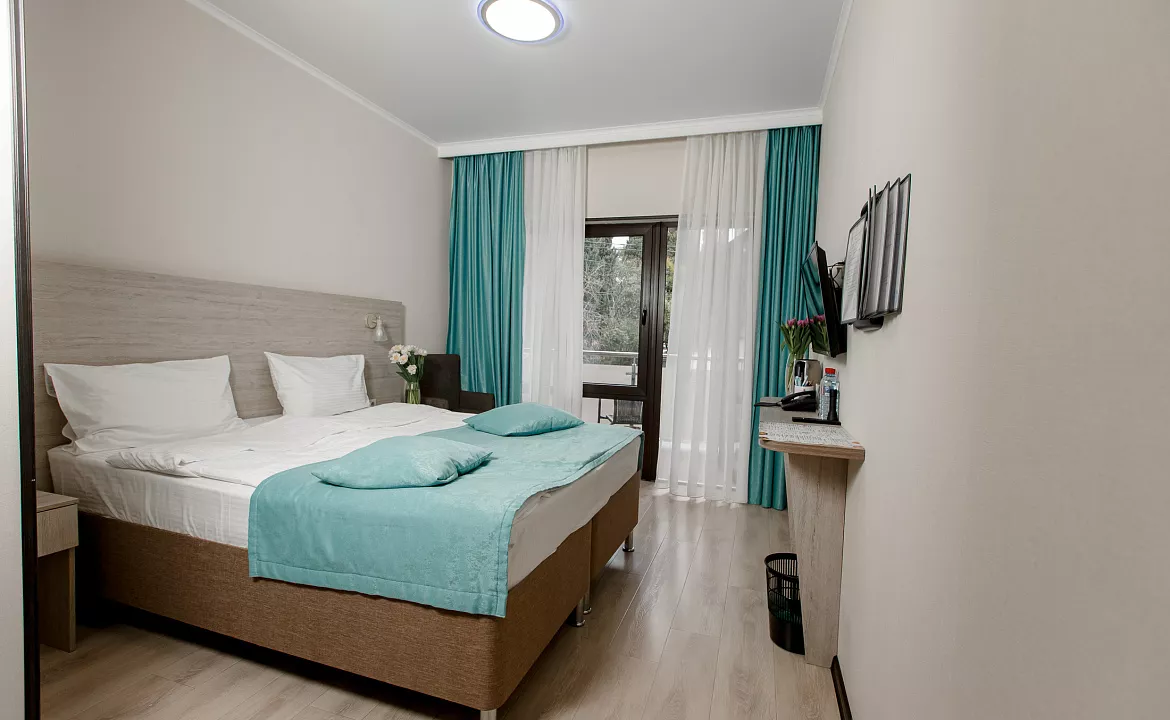 Стандарт (двухместный). Отель "Времена года". Адлер