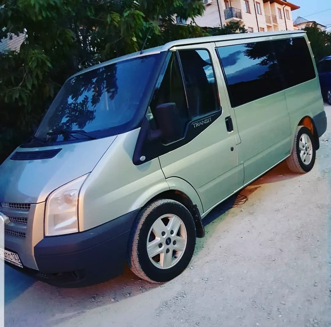 . Гостевой дом "Флора". Геленджик . Гостевой дом "Флора". Геленджик