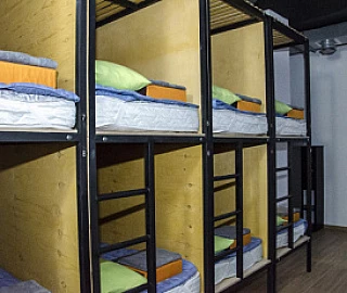 6-8-12-20-ти местные, мужские и женские номера. Хостел "Khosta Hostel". 6-8-12-20-ти местные, мужские и женские номера. Хостел "Khosta Hostel".