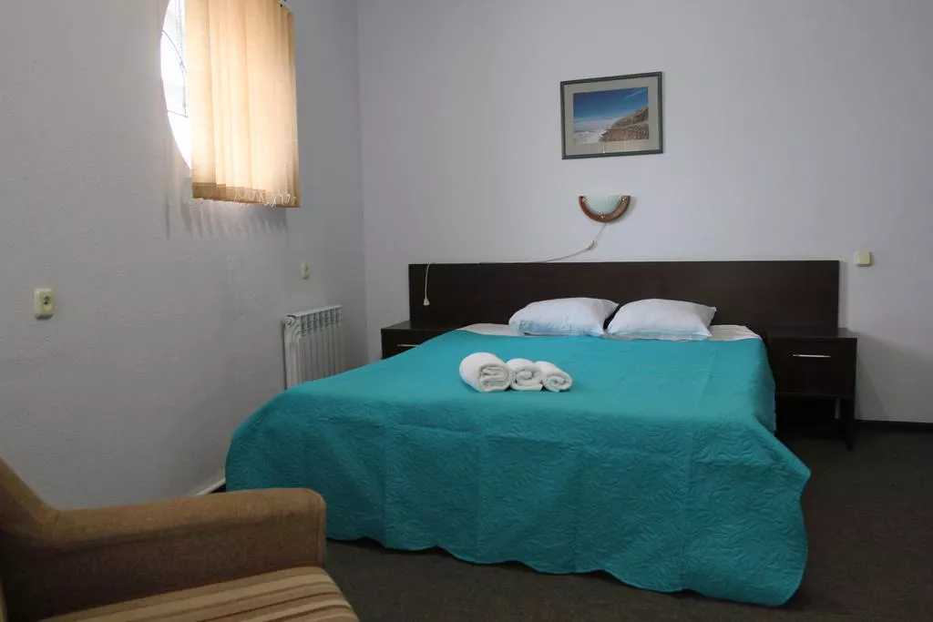 . Отель "Адмирал". Анапа