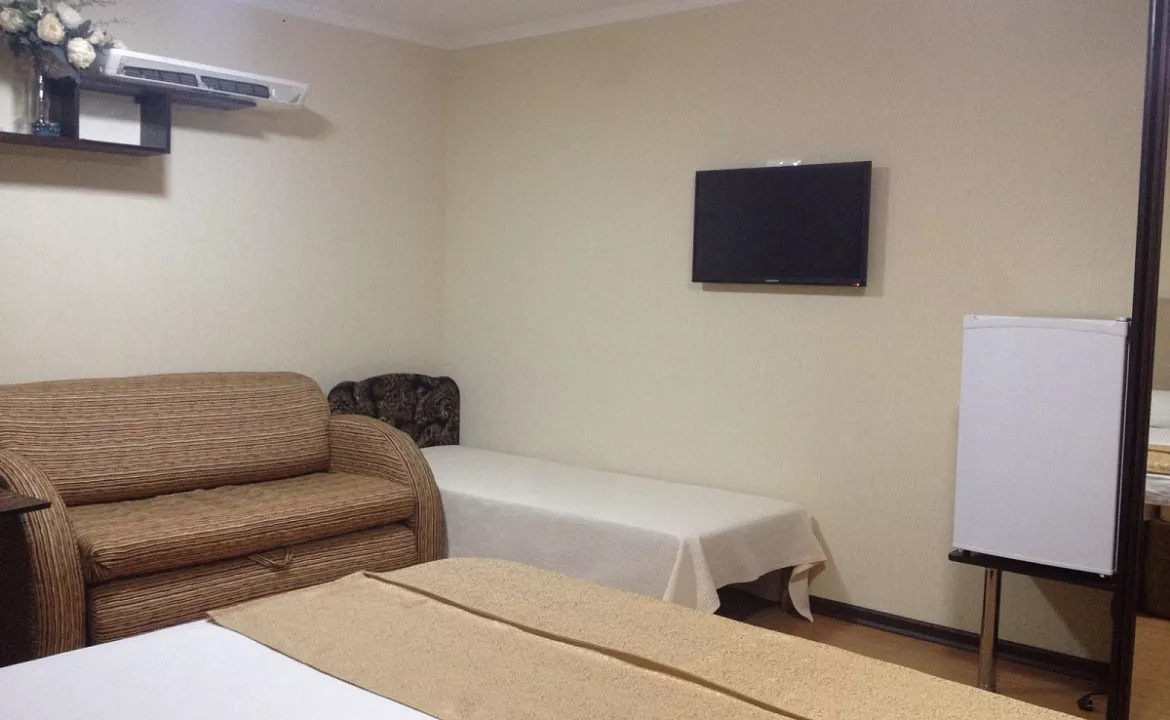 Трехместные однокомнатные номера. Гостевой дом «Агава» - Адлер. Адлер