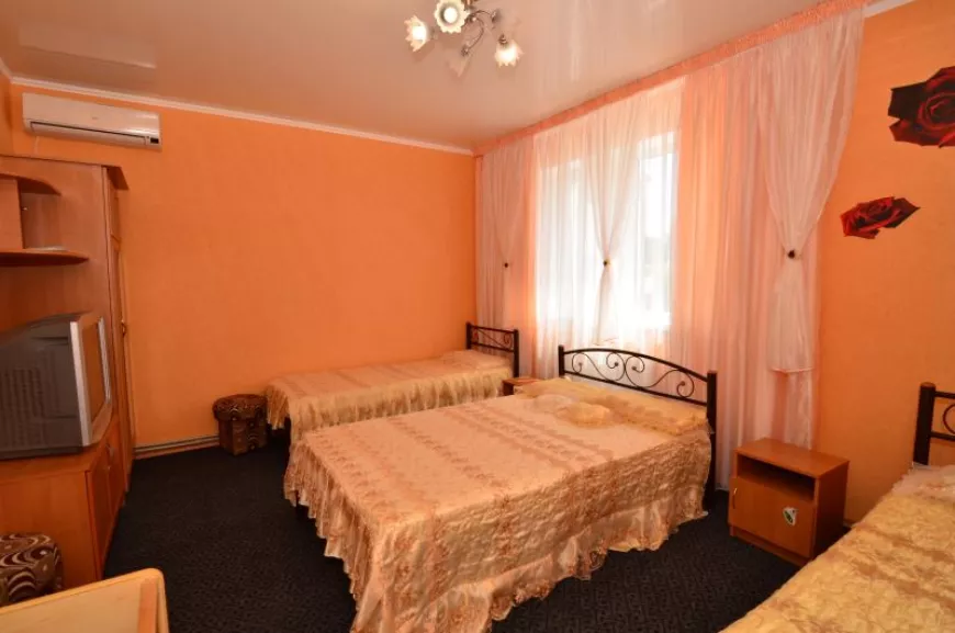 2-комнатный Люкс. Коттедж «Золотой Лев». Чайка